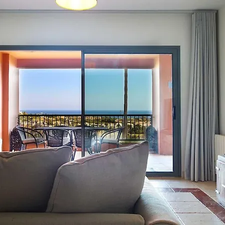 Apartamento En Residencial De Lujo Flamengos Estepona