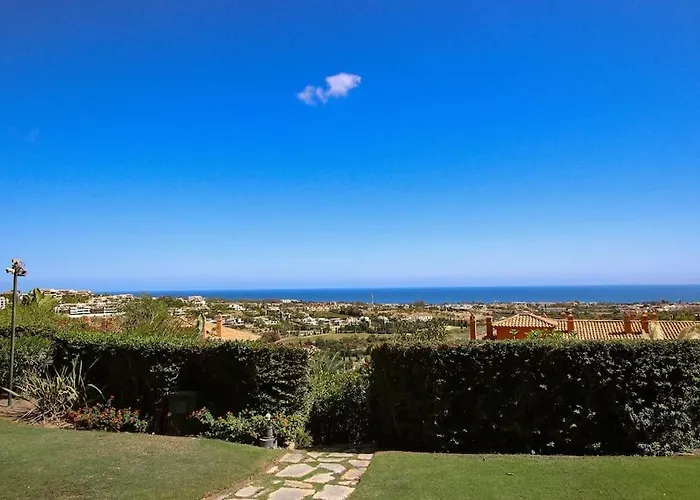 En Residencial De Lujo Flamengos Апартаменты Эстепона