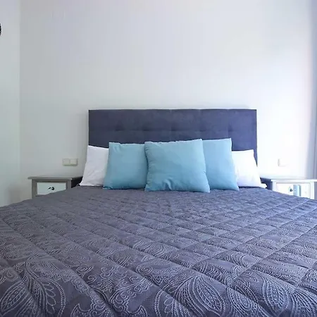 En Residencial De Lujo Flamengos Apartamento