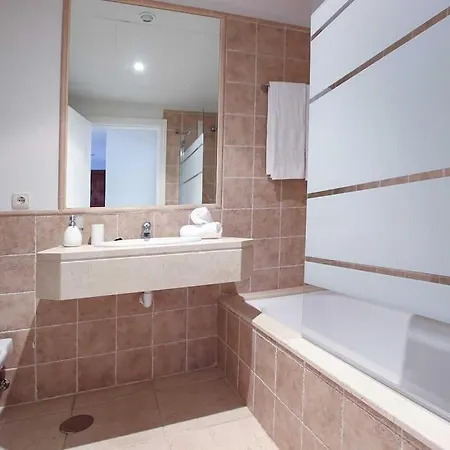 Apartment En Residencial De Lujo Flamengos *