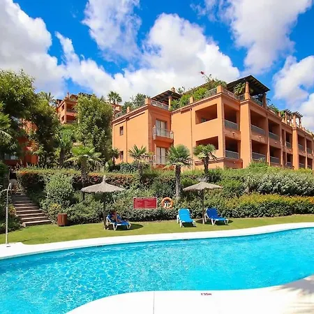 En Residencial De Lujo Flamengos Apartment Estepona