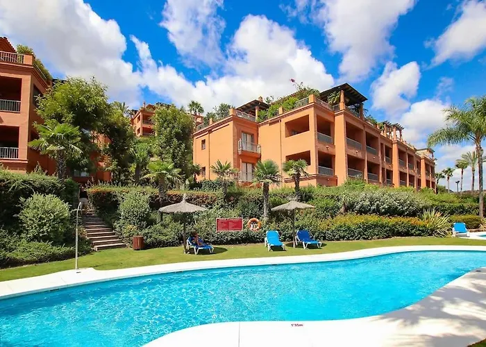 En Residencial De Lujo Flamengos Apartamento Estepona